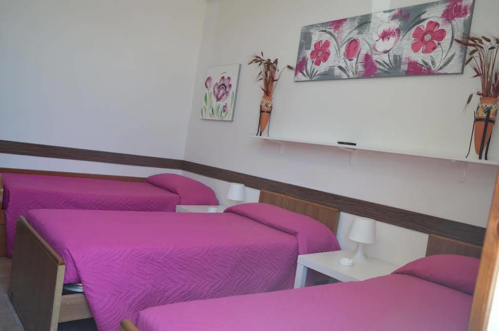 Albergo Ollolai Civitavecchia Zewnętrze zdjęcie